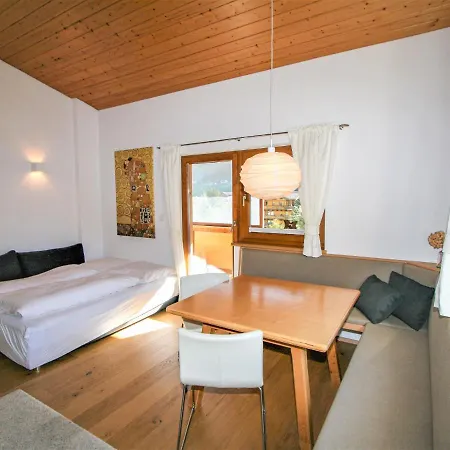 Apartment Schneider Living *